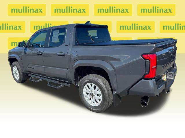 Used 2025 Toyota Tacoma SR5 AWD/4WD image 6