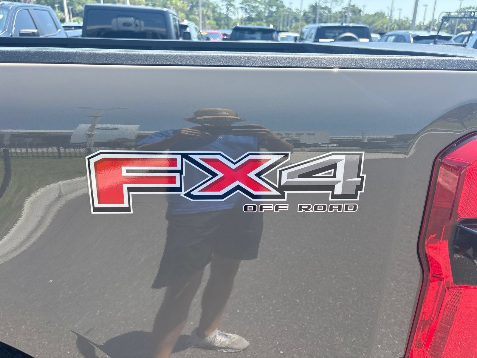 Certified 2026 Ford F250 Lariat w/ FX4 Off-Road Package AWD/4WD image 17