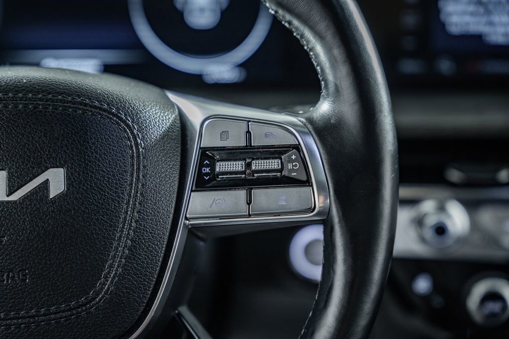 Used 2024 Kia Telluride SX Prestige X-Line image 32