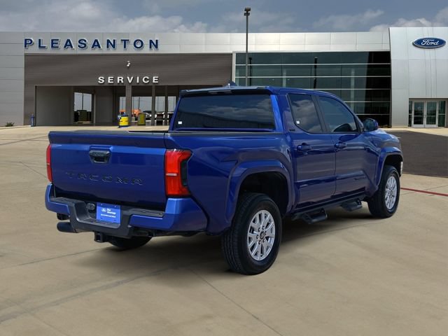 Used 2025 Toyota Tacoma SR5 RWD image 5