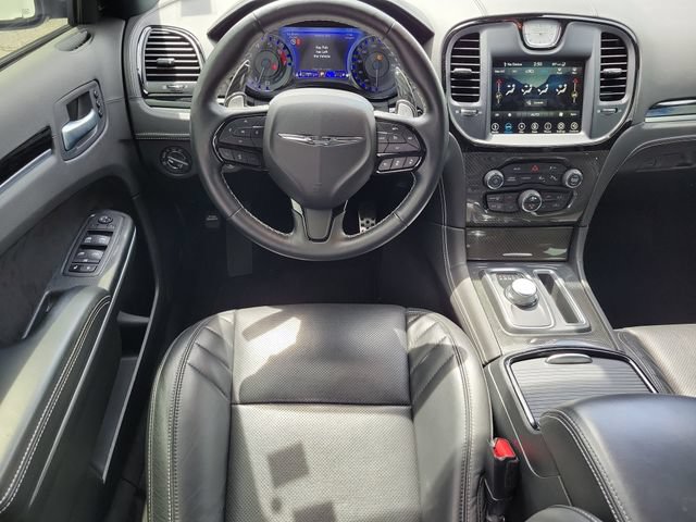 Used 2023 Chrysler 300 C RWD image 14