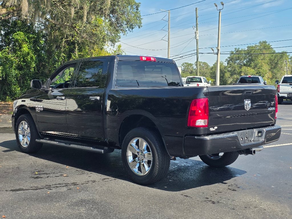 Used 2019 RAM 1500 Express w/ Express Value Package AWD/4WD image 13