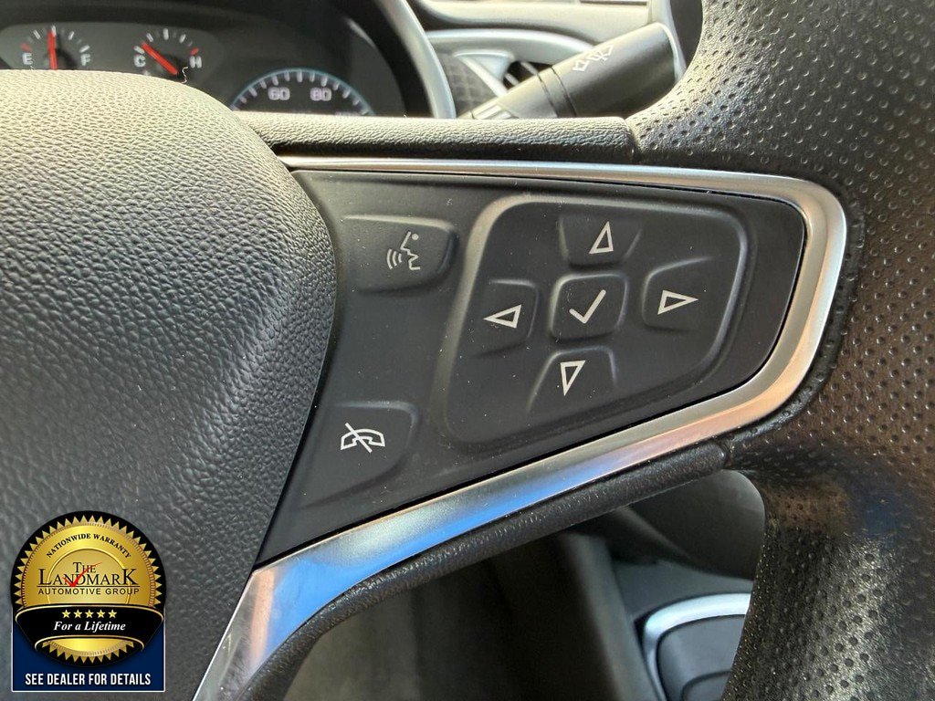 Used 2024 Chevrolet Malibu LT FWD image 11