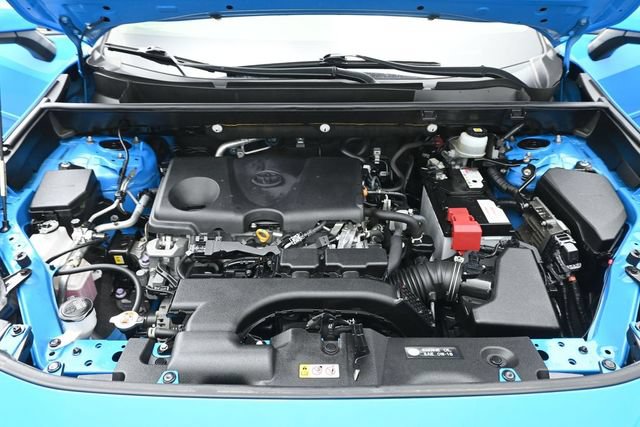 Used 2021 Toyota RAV4 XLE Premium AWD/4WD image 35