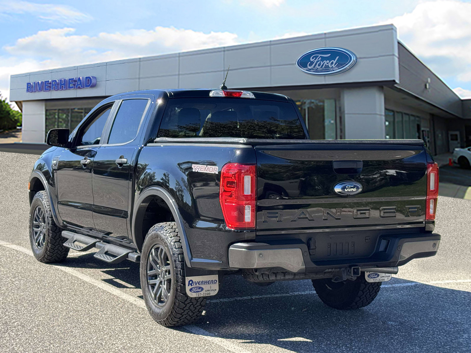 Certified 2023 Ford Ranger XLT w/ Tremor Off-Road Package image 3