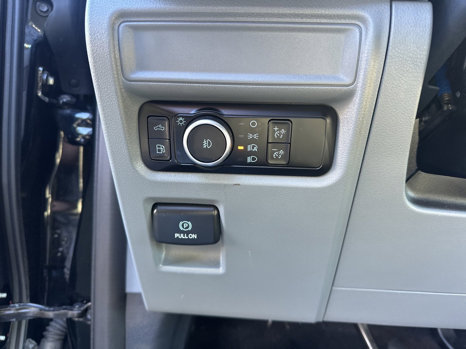 Certified 2024 Ford F150 XLT w/ Mobile Office Package image 20