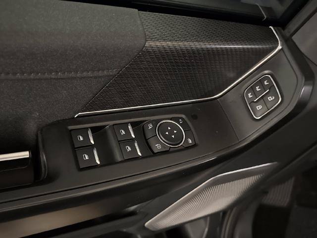 Certified 2022 Ford F150 Raptor w/ Raptor 37 Performance Package AWD/4WD image 19