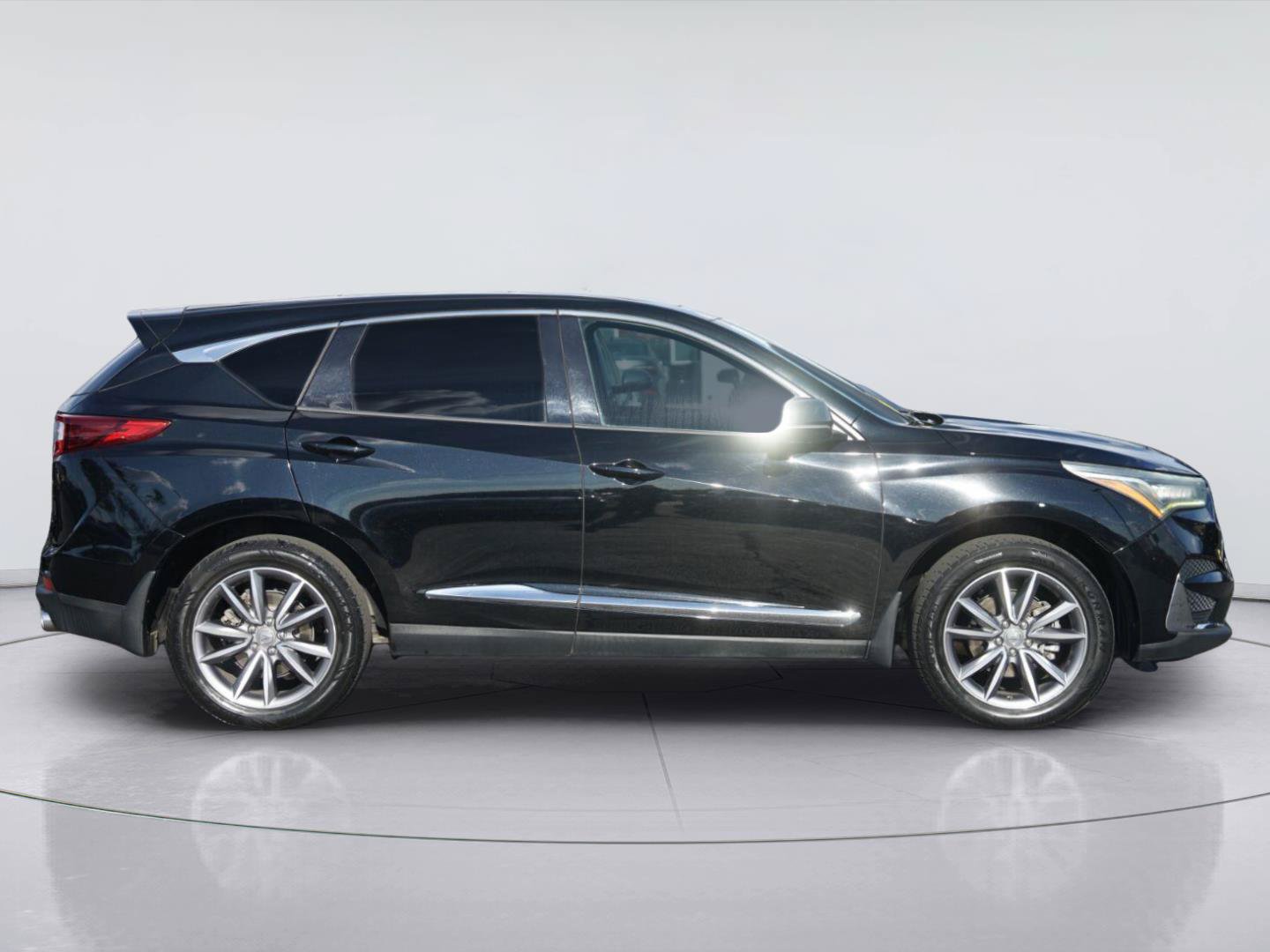 Used 2020 Acura RDX w/ Technology Package FWD image 5
