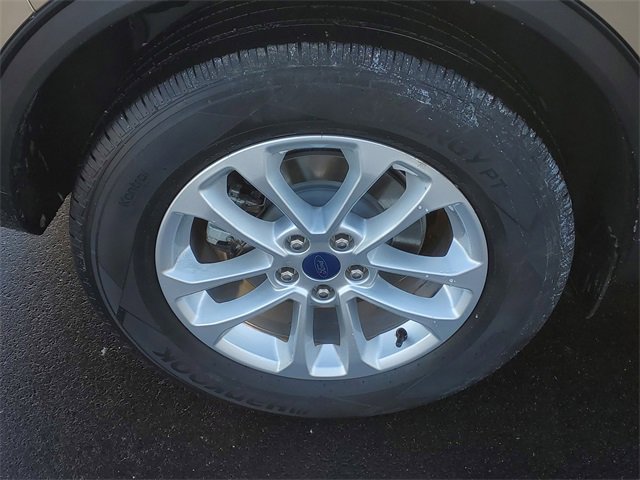 Certified 2020 Ford Escape SE image 5