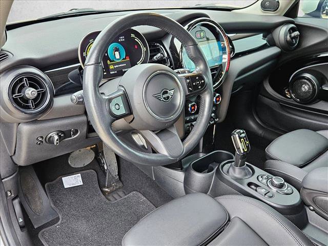 Used 2024 MINI Cooper SE FWD image 10