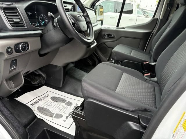 Certified 2025 Ford Transit 250 Low Roof w/ Exterior Upgrade Package RWD image 15