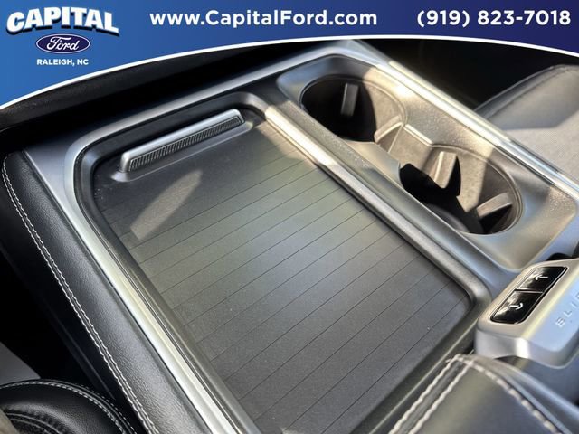 Certified 2025 Ford Expedition Max Platinum image 31