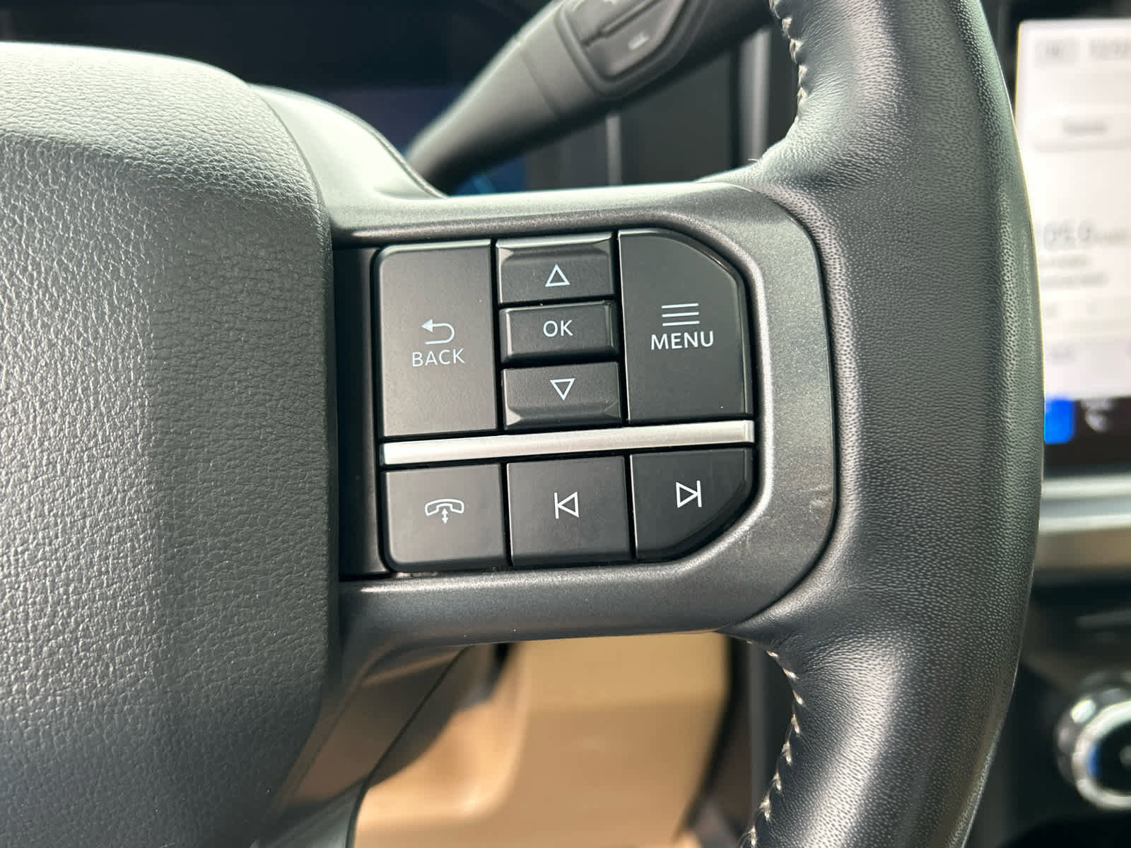 Certified 2024 Ford F350 Lariat image 29