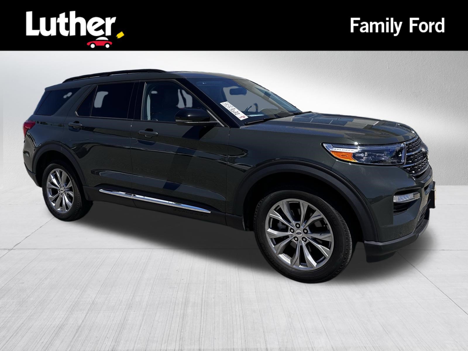 Certified 2024 Ford Explorer XLT w/ Equipment Group 202A AWD/4WD video 1