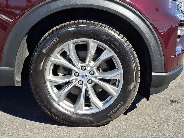 Certified 2023 Ford Explorer Limited w/ Limited Technology Package AWD/4WD image 8