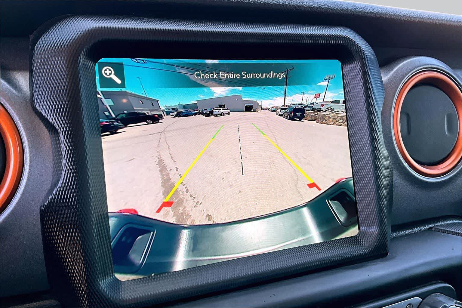 Used 2023 Jeep Gladiator Mojave w/ Trailer Tow Package AWD/4WD image 25