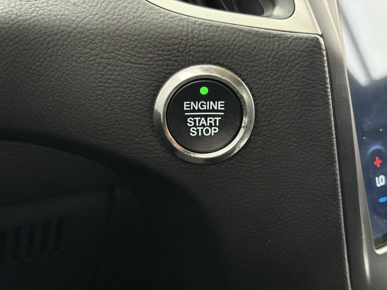 Certified 2023 Ford Edge SEL w/ Convenience Package AWD/4WD image 19