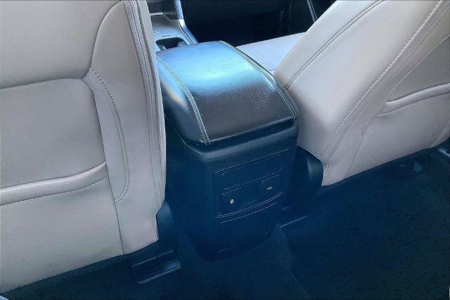 Certified 2022 Ford Explorer XLT w/ Equipment Group 202A RWD image 34