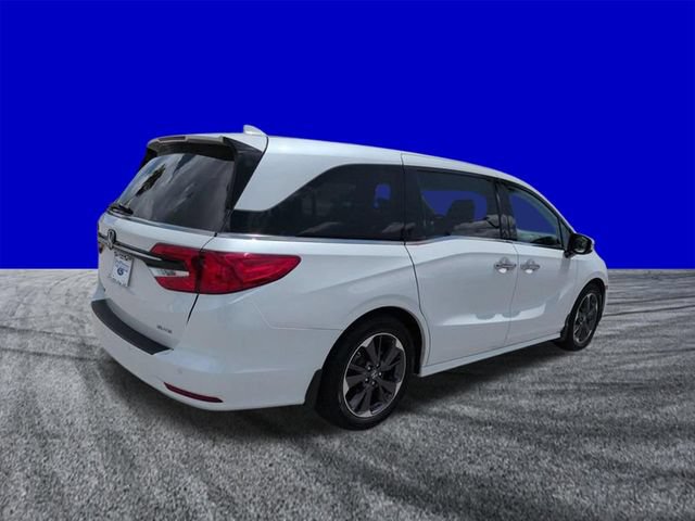 Used 2023 Honda Odyssey Elite image 3