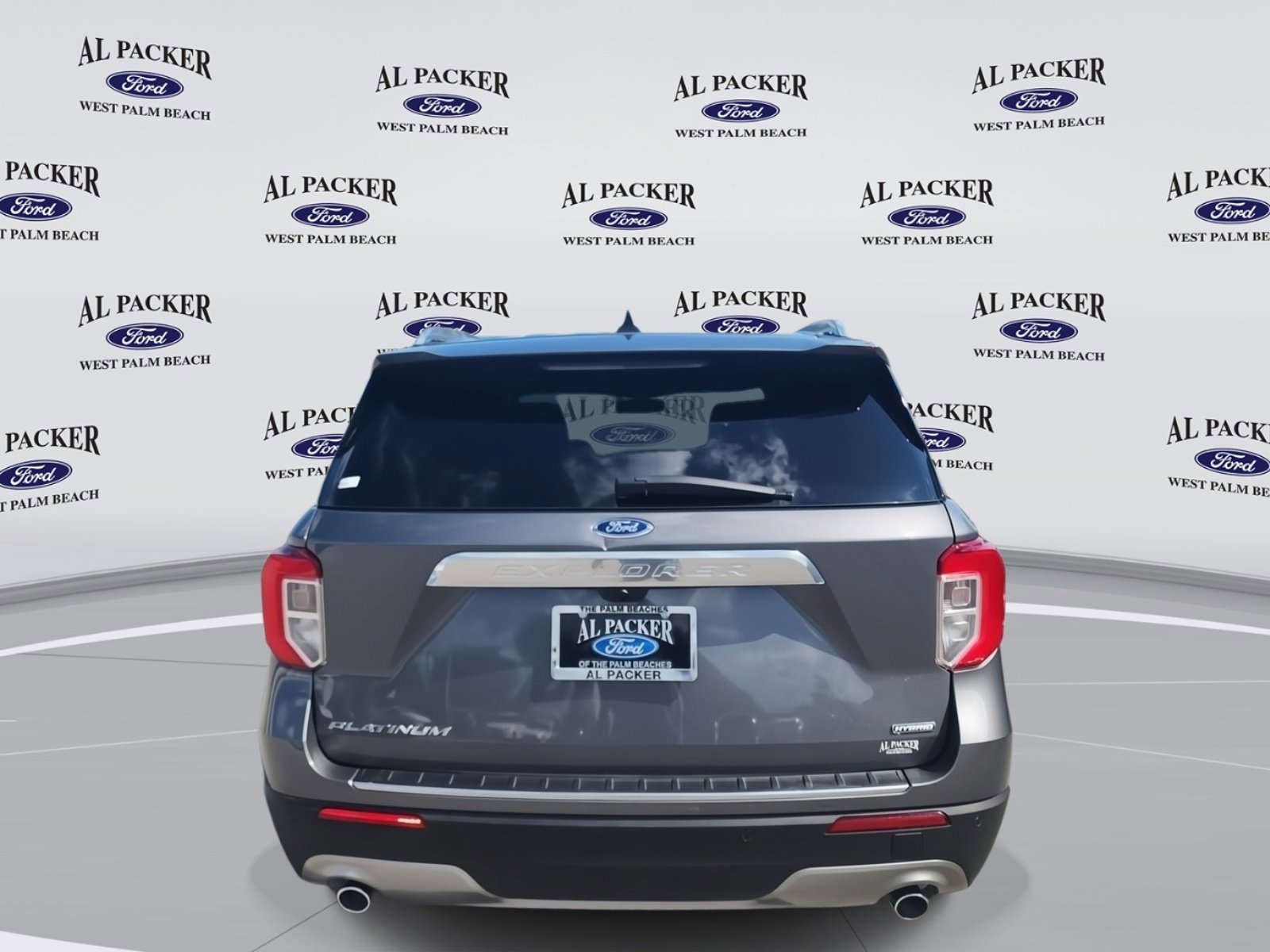 Certified 2023 Ford Explorer Platinum w/ Technology Package image 4