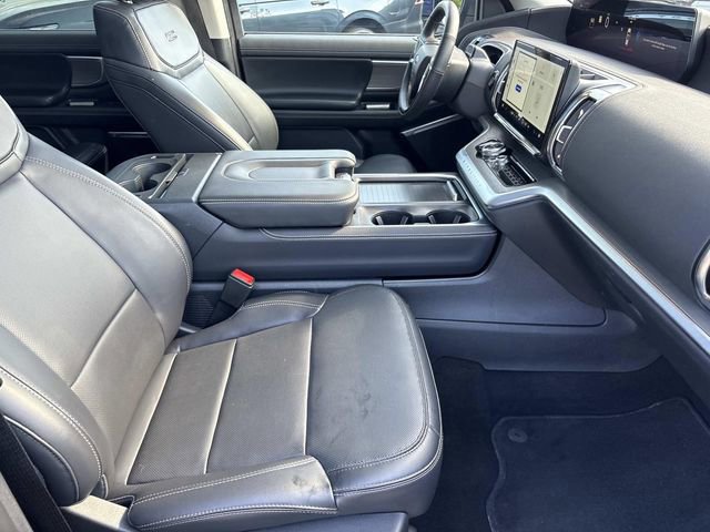 Certified 2025 Ford Expedition Max Platinum image 24