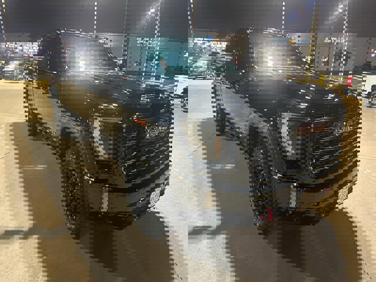 Used 2024 GMC Sierra 2500 AT4 w/ AT4 Premium Plus Package image 7