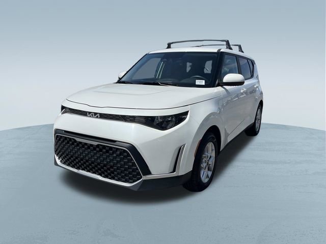 Used 2025 Kia Soul S FWD image 9