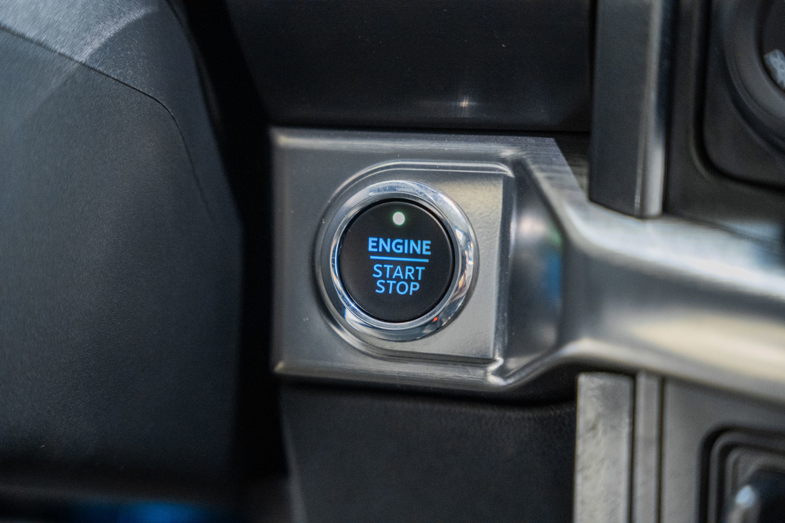 Certified 2023 Ford F150 Lariat w/ Equipment Group 502A High image 31