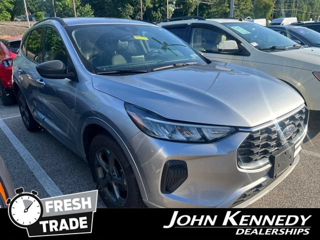 Certified 2024 Ford Escape ST-Line AWD/4WD image 1
