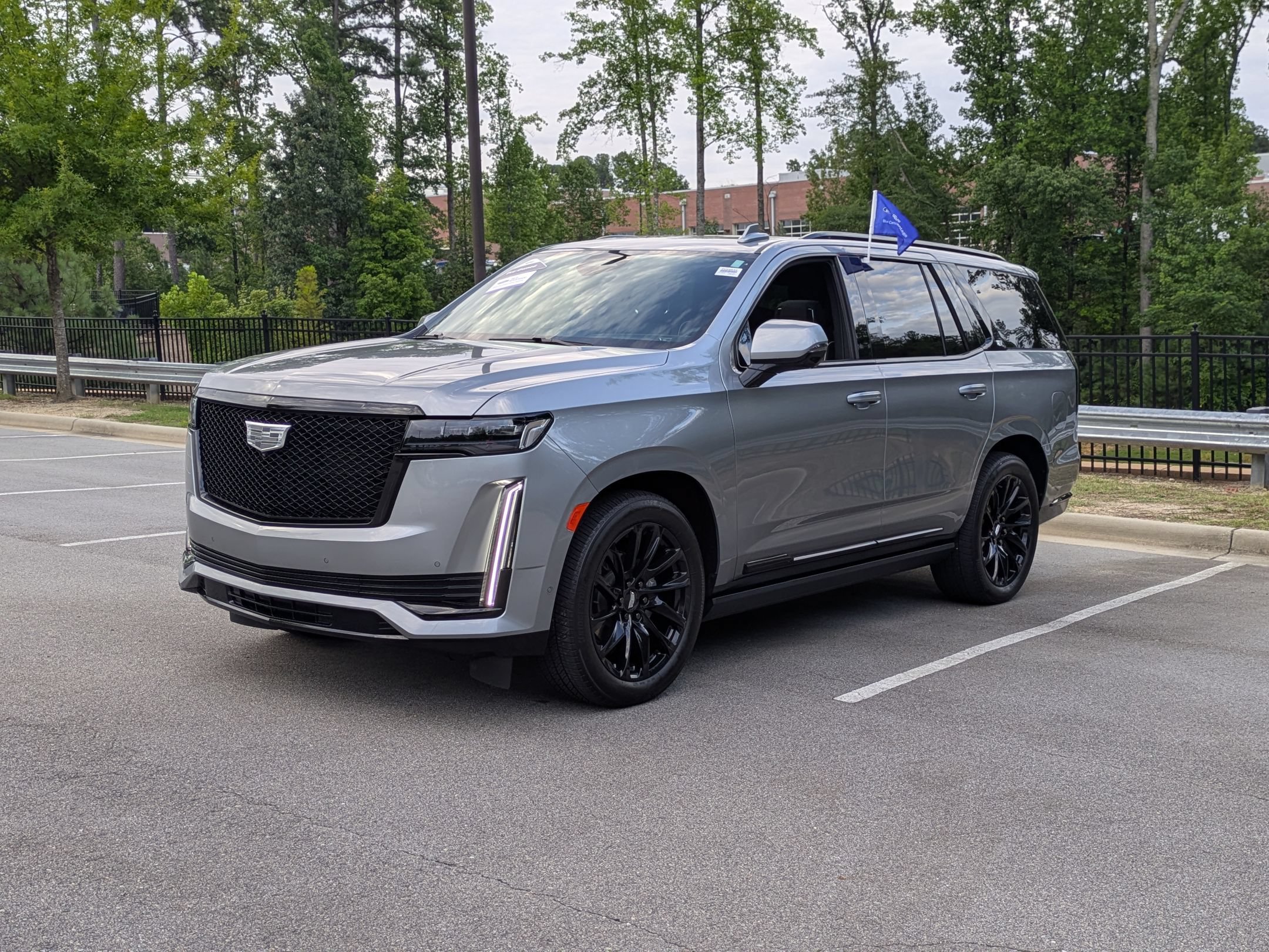 Used 2024 Cadillac Escalade Sport w/ LPO, ONYX Package AWD/4WD image 8