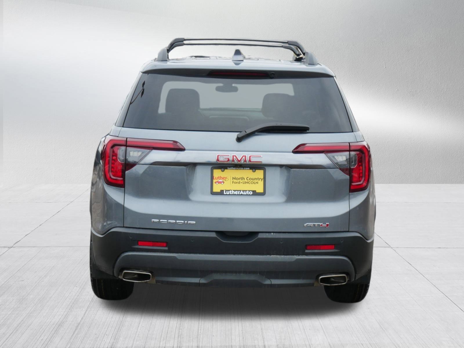 Used 2022 GMC Acadia AT4 w/ Trailering Package image 4