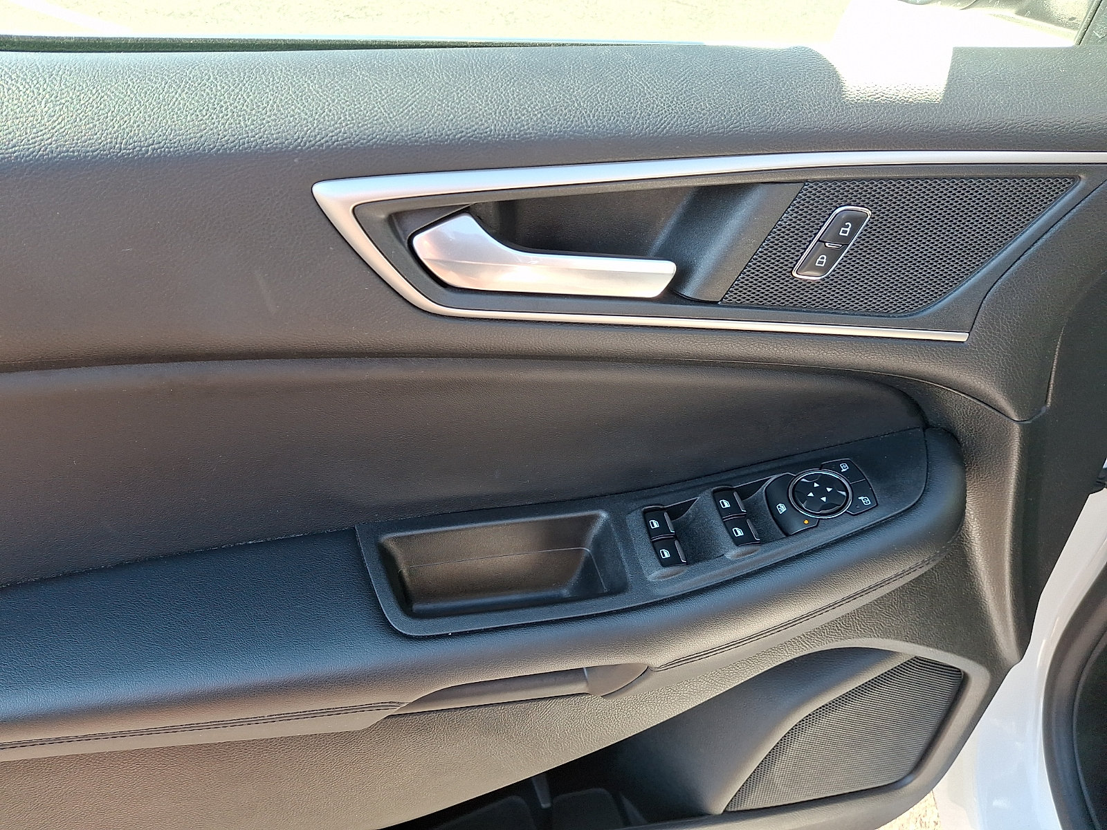 Certified 2023 Ford Edge ST-Line AWD/4WD image 13