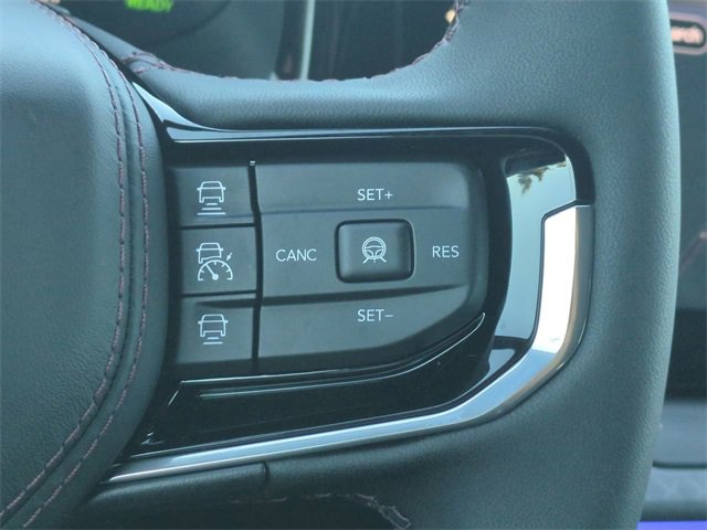 Used 2025 Jeep Wagoneer S Limited image 26