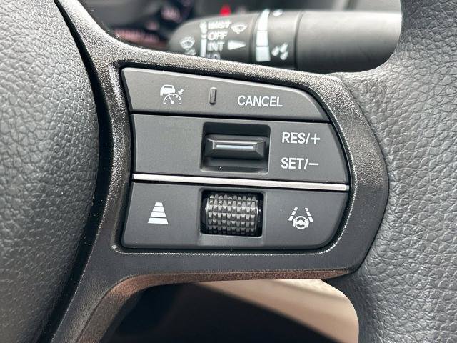 Used 2025 Honda Accord SE image 27