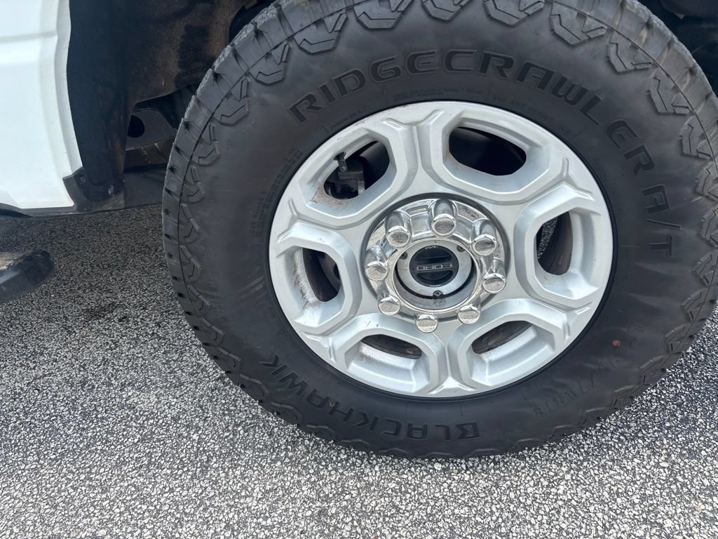 Certified 2025 Ford F250 XLT w/ FX4 Off-Road Package AWD/4WD image 17