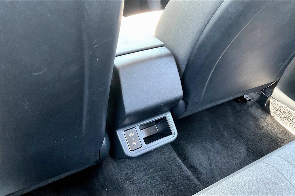 Used 2025 Kia K4 FWD image 11