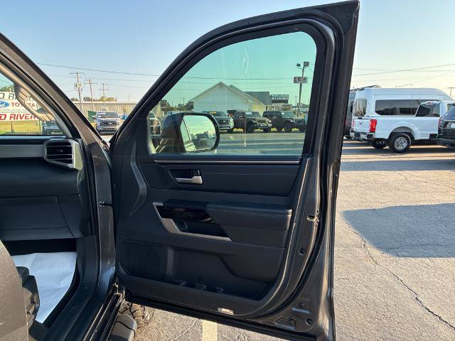 Used 2024 Toyota Tundra Limited AWD/4WD image 15
