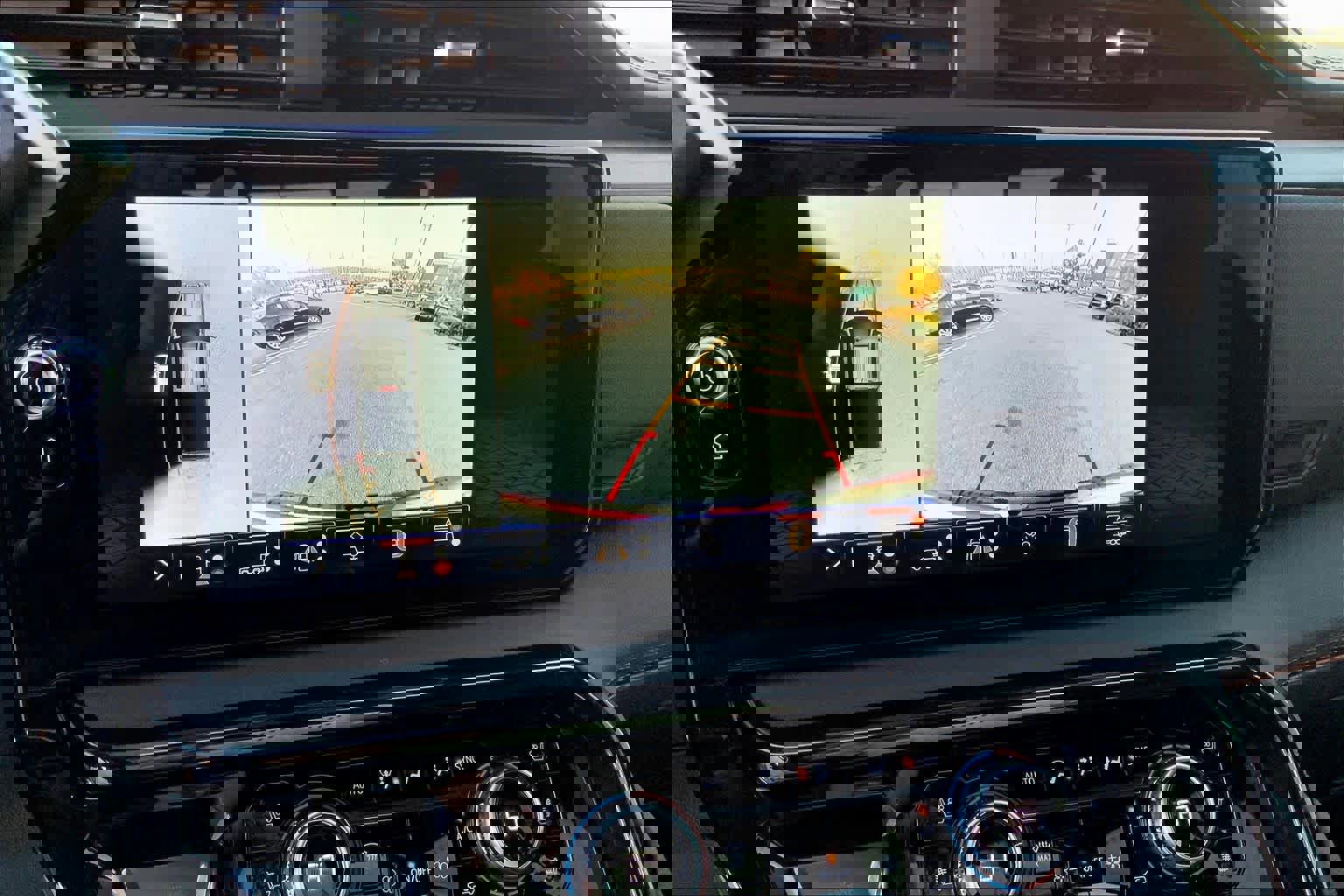 Used 2025 GMC Sierra 2500 AT4 w/ AT4 Premium Plus Package image 28