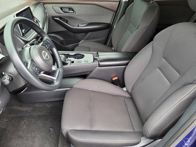 Used 2023 Nissan Rogue S image 15