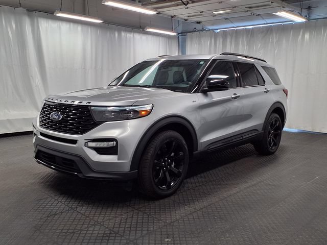 Certified 2024 Ford Explorer ST-Line w/ Class IV Trailer Tow Package AWD/4WD image 26