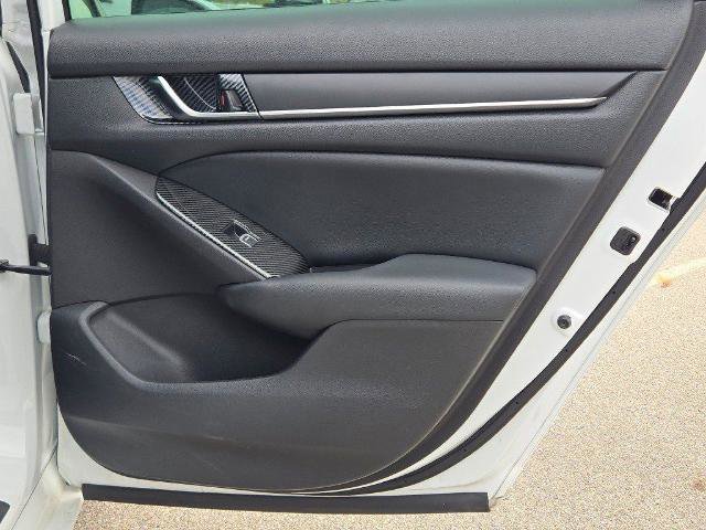 Used 2022 Honda Accord Sport image 10
