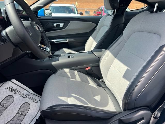 Certified 2024 Ford Mustang Coupe RWD image 18