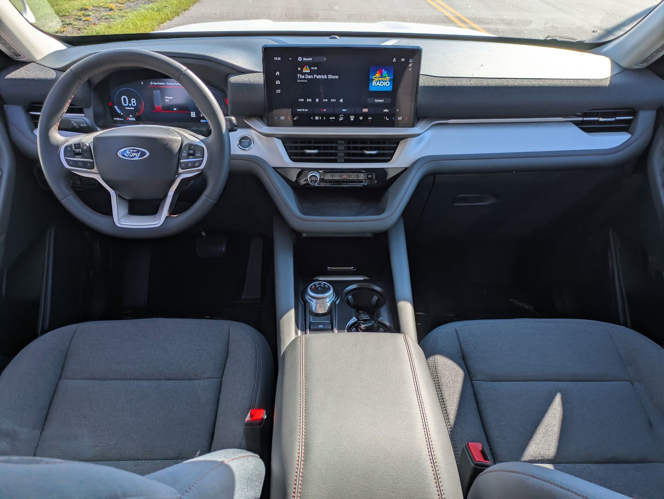 Certified 2025 Ford Explorer Active RWD image 28