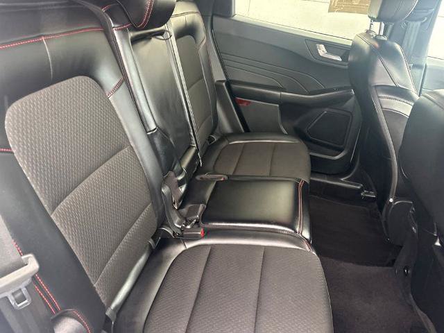 Certified 2025 Ford Escape ST-Line Select AWD/4WD image 26