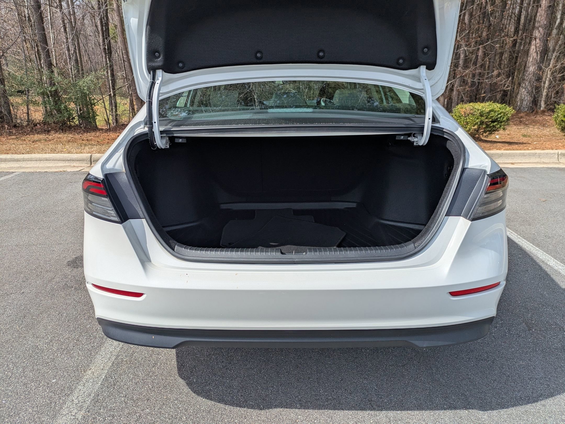 Used 2023 Honda Accord EX image 28