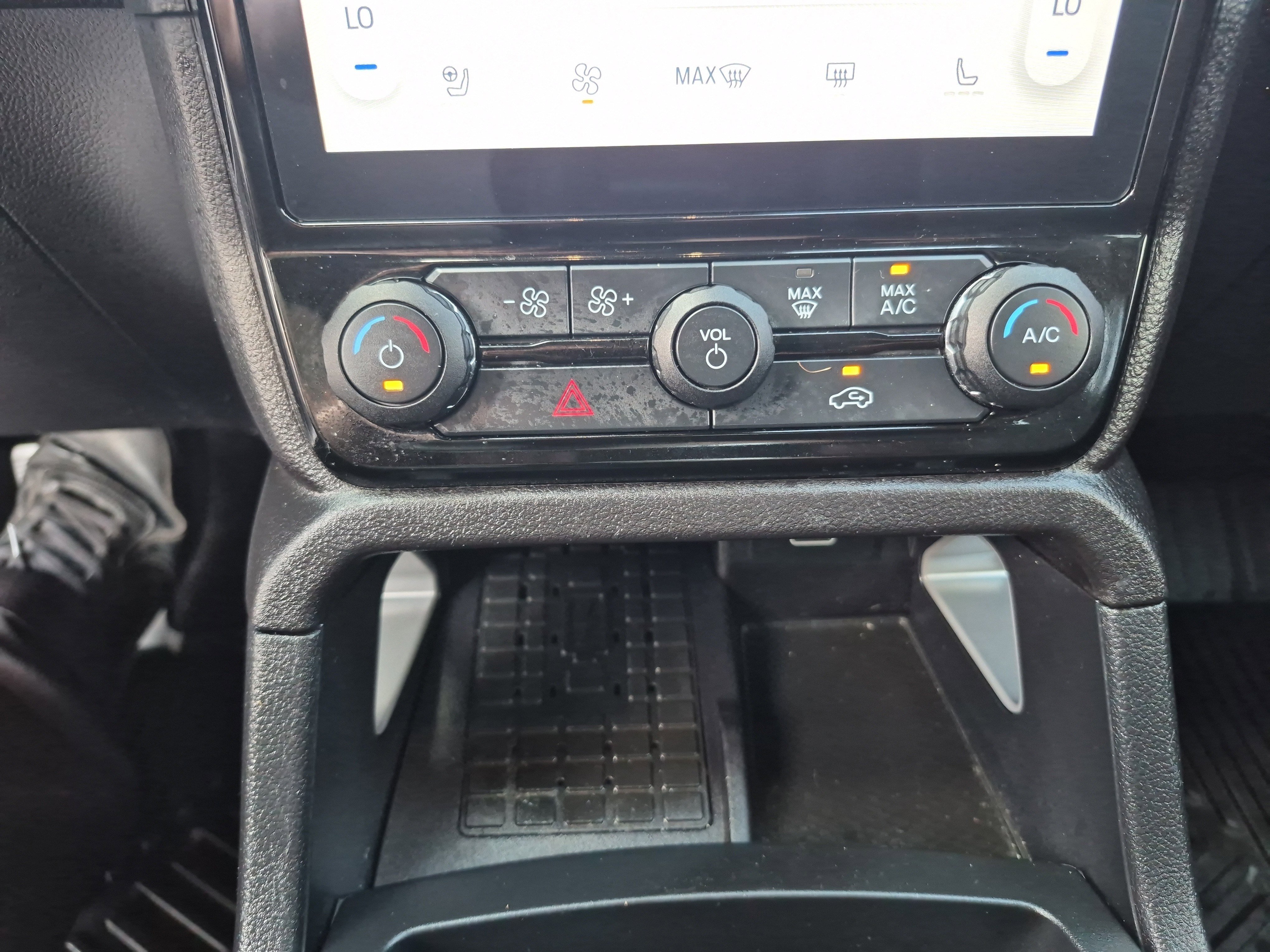 Certified 2024 Ford Ranger Lariat w/ Trailer Tow Package image 34