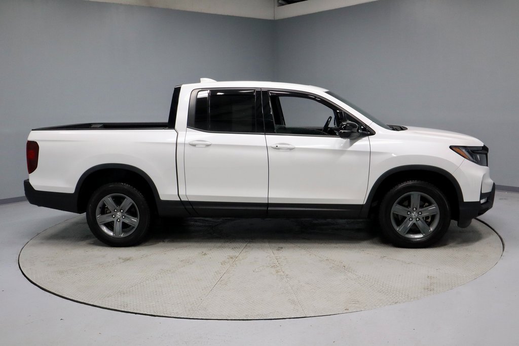 Used 2022 Honda Ridgeline Black Edition image 11