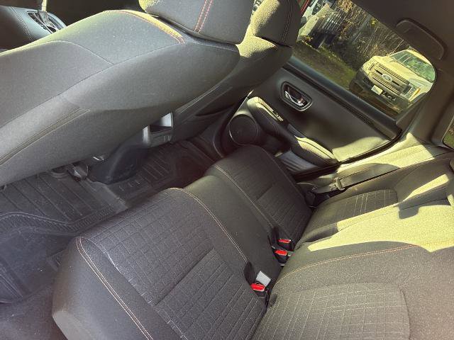 Used 2024 Honda HR-V Sport image 11