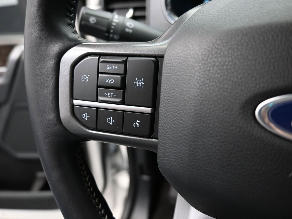 Certified 2021 Ford F150 Lariat image 3