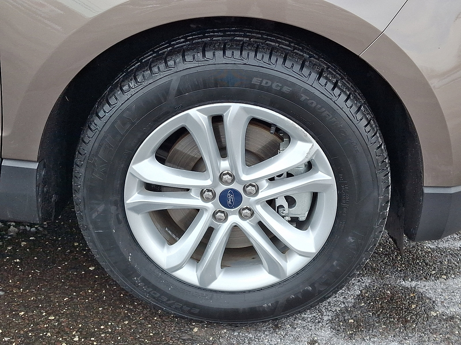 Certified 2019 Ford Edge SEL w/ Equipment Group 201A image 8